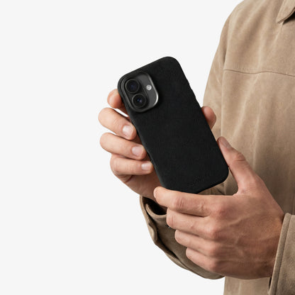 iPhone 16 - Alcantara Case - Deep Black