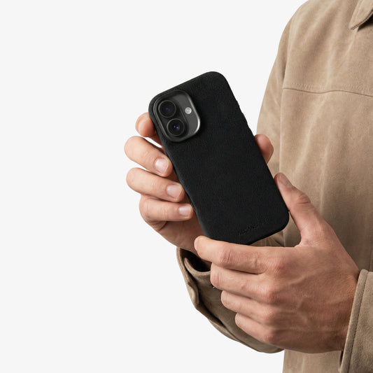iPhone 16 - Alcantara Case - Deep Black