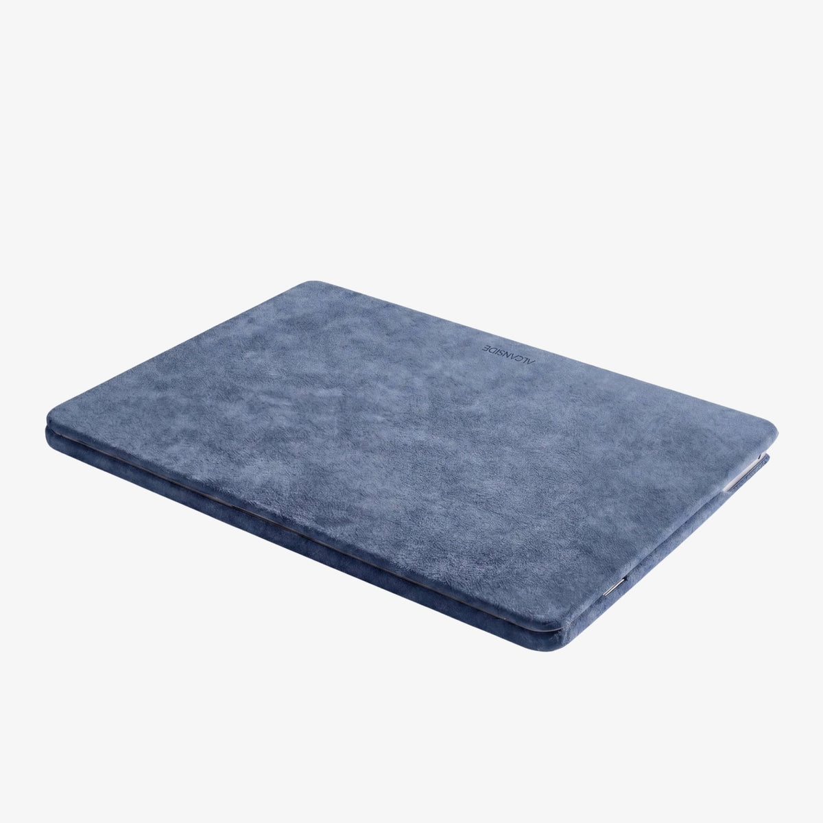 Alcantara MacBook Air Cover - For 13.6 inch (2022 M2 - 2025 M4) - Ocean Blue