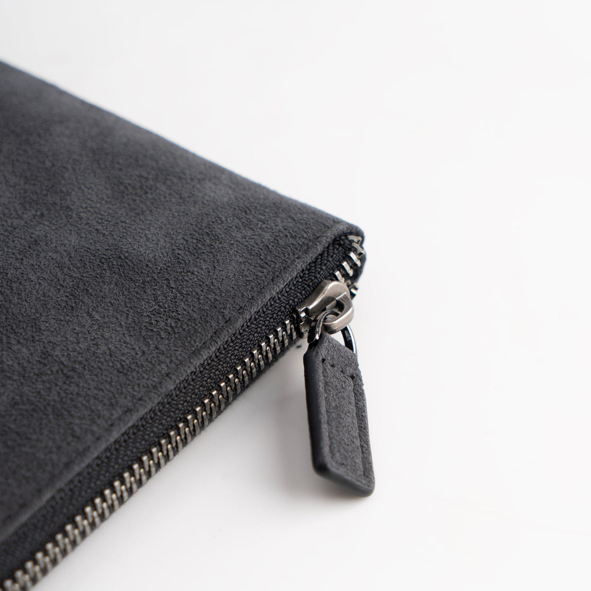 Alcantara Pouch - Space Grey