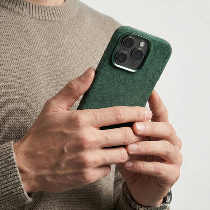 iPhone 16 Pro - Alcantara Case - Midnight Green