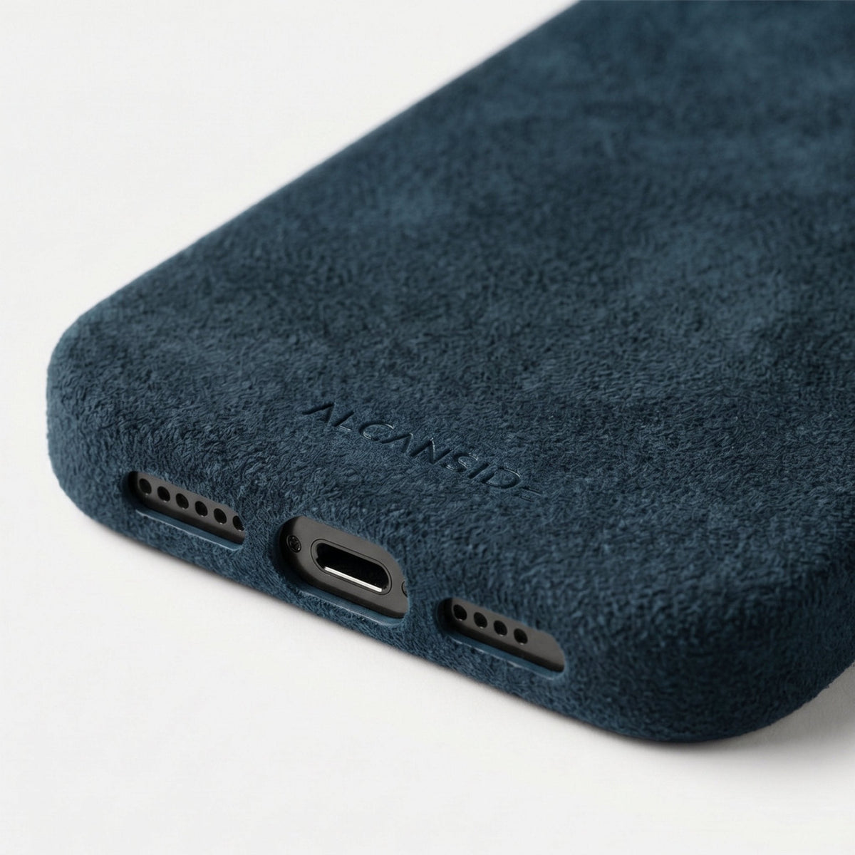 iPhone 16 Pro - Alcantara Case - Navy Blue