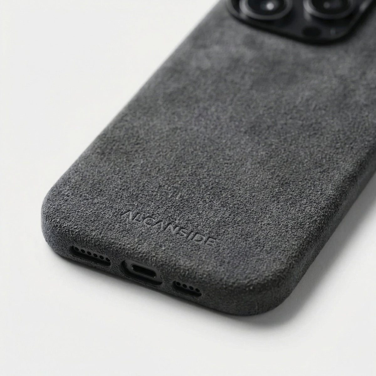 iPhone 16 Pro Max - Alcantara Case - Space Grey