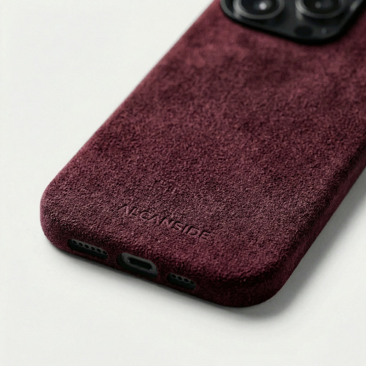 iPhone 16 Pro Max - Alcantara Case - Wine Red