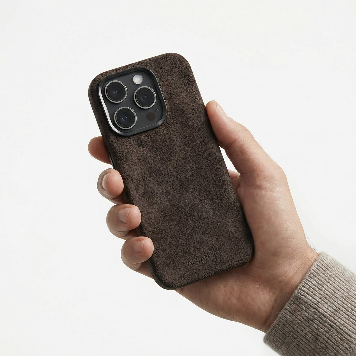 iPhone 16 Pro Max - Alcantara Case - Chocolate Brown